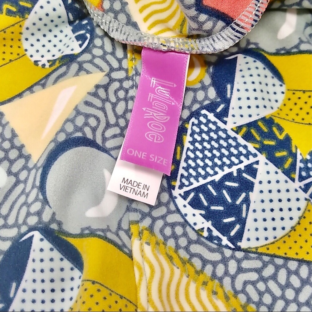 LuLaRoe Disney Mickey OS Leggings One Size 2-10 - Picture 3 of 7